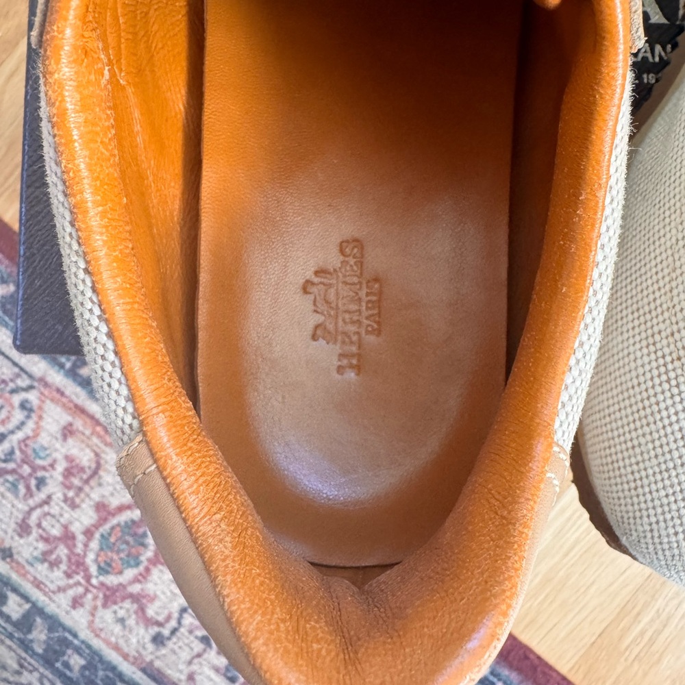 Hermes Leather Interior in Tan and Brown - Picture 4 of 7